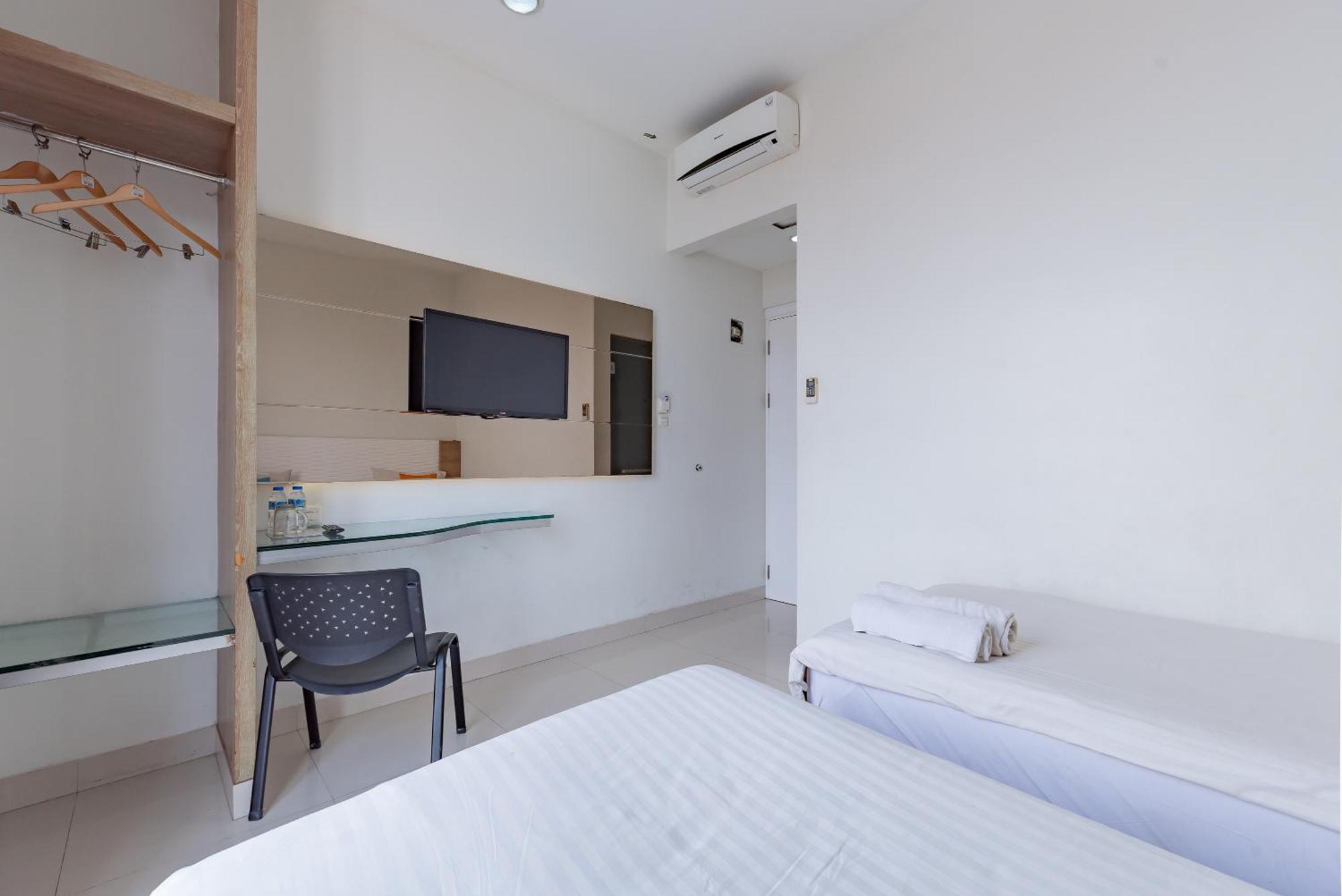 Sans Hotel Diemdi Kiaracondoong Bandung Exterior photo