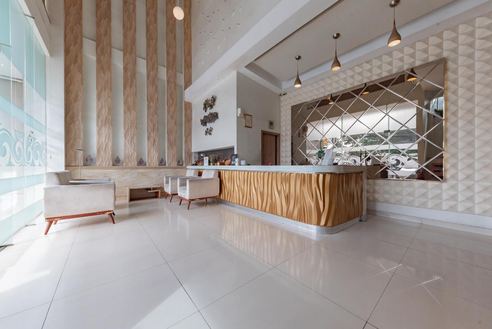 Sans Hotel Diemdi Kiaracondoong Bandung Exterior photo